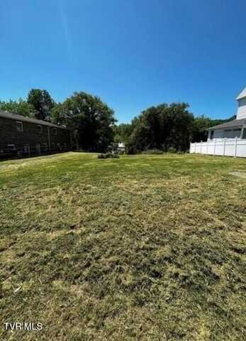 940 Anderson Street, Bristol, TN 37620