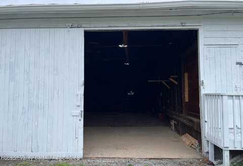 271 Milton Turnpike unit: 1A, Milton, NY 12547