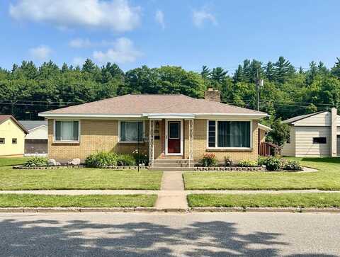 709 Maas, Negaunee, MI 49866