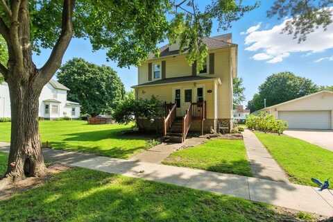 120 Highland Street, Readlyn, IA 50668