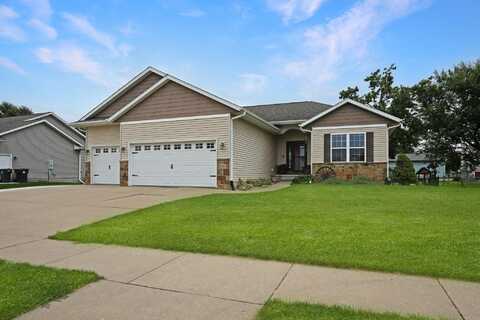 1502 Algonquin Drive, Cedar Falls, IA 50613