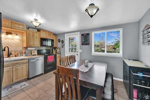 2591 W 4600 S, Roy, UT 84067