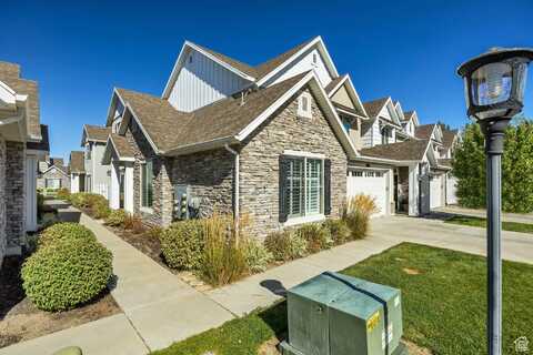 296 S 600 W, Centerville, UT 84014