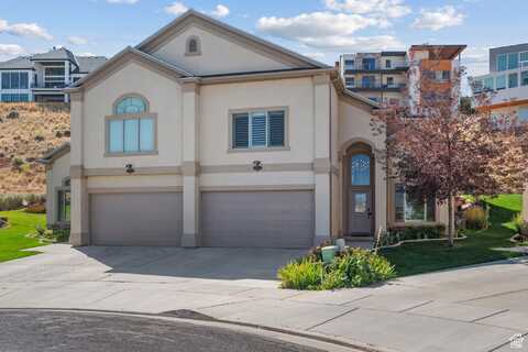 733 S EAGLE PASS E, North Salt Lake, UT 84054