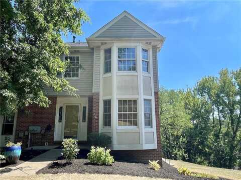 102 Meadowview Dr, Strabane, PA 15317