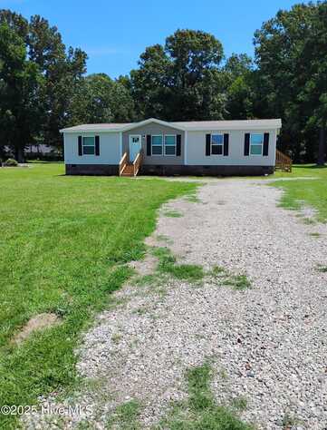 1396 Nixonton Road, Elizabeth City, NC 27909