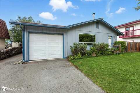 4628 Grumman Street, Anchorage, AK 99507