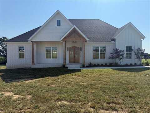 5020 Logan DR, Bentonville, AR 72713