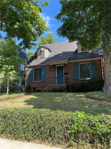 204 East AVE, Fayetteville, AR 72701
