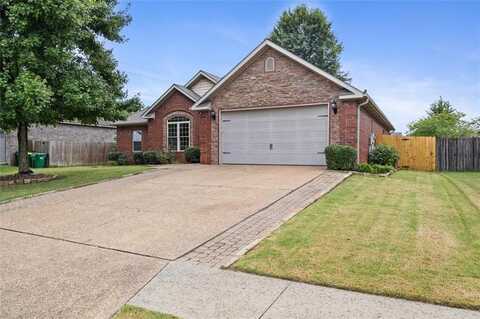 1021 Walker ST, Centerton, AR 72719