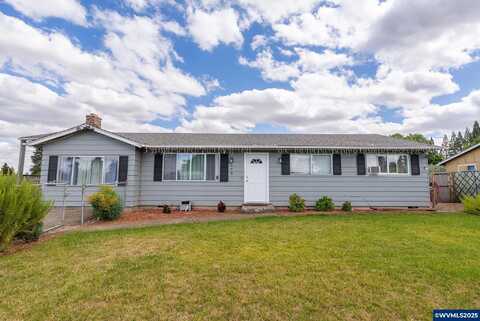 598 46th Av NE, Salem, OR 97301