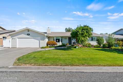5303 Bristol Way Ct, Yakima, WA 98908