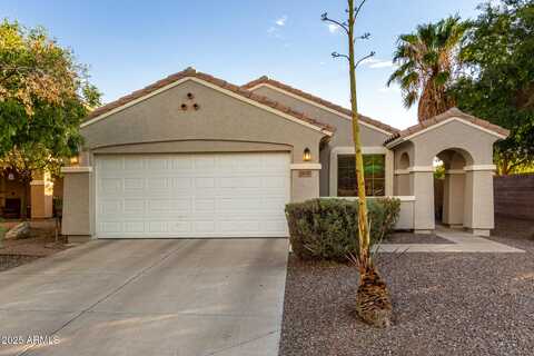 2937 E ARIS Drive, Gilbert, AZ 85298