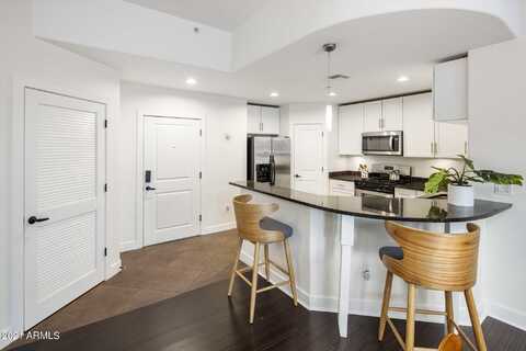 945 E PLAYA DEL NORTE Drive, Tempe, AZ 85288