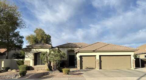6562 S CRESTVIEW Drive, Gilbert, AZ 85298