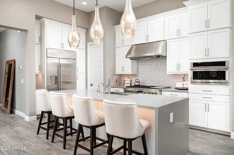 23461 N 76TH Place, Scottsdale, AZ 85255