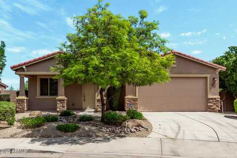 706 E NAVAJO Trail E, San Tan Valley, AZ 85143