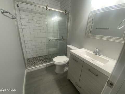 9618 N 5TH Street, Phoenix, AZ 85020