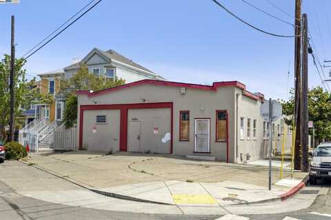 2500 MARKET STREET, Oakland, CA 94607