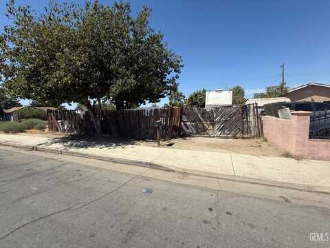 822 Collins Way, Bakersfield, CA 93307