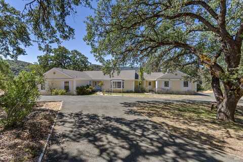 9820 Kelsey Creek Drive, Kelseyville, CA 95451