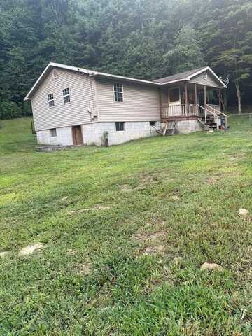 121 Virginia Town, ECCLES, WV 25836