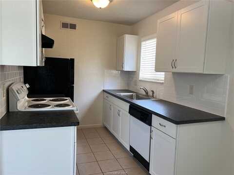 806 Natalie Street, Bryan, TX 77801
