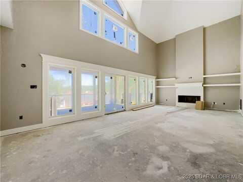 17 Eagles Pass, Climax Springs, MO 65324