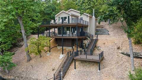363 Oak Crest Drive, Sunrise Beach, MO 65079