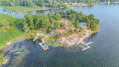 48571 Wintergreen, Alexandria Bay, NY 13607