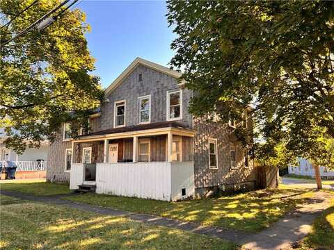 2 Spencer Street, Lyons, NY 14489