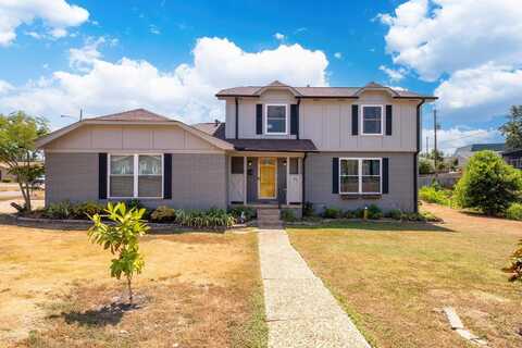 11 Walnut Valley Drive, Little Rock, AR 72211