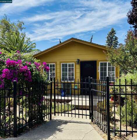 241 Wellington Ave, Concord, CA 94520