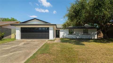 1021 Espana Drive, Portland, TX 78374