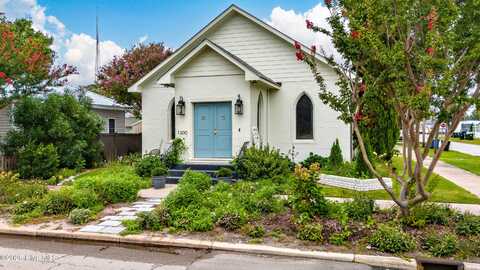 1300 Evans Street, Morehead City, NC 28557
