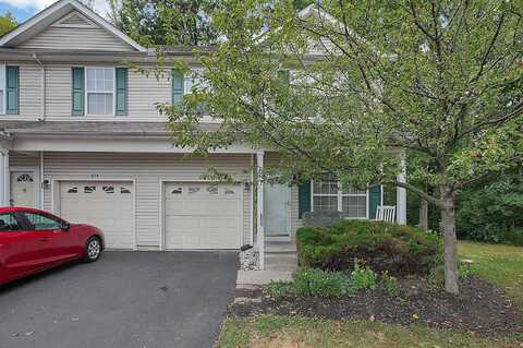 676 Grove Circle, Columbus, OH 43230