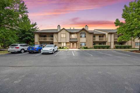 2160 Hedgerow Road, Columbus, OH 43220