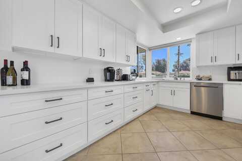 38 Malaga Drive, Rancho Mirage, CA 92270