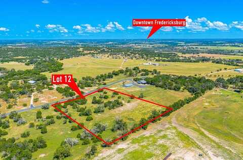 - -- The Views Blvd, Fredericksburg, TX 78624