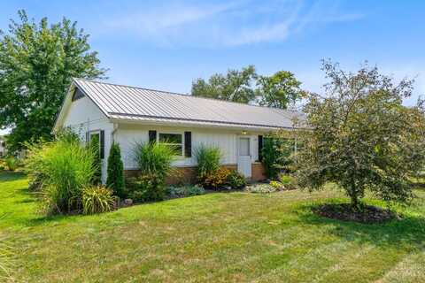 301 Maple Avenue, Trenton, OH 45067