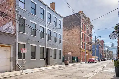 1328 Republic Street, Cincinnati, OH 45202