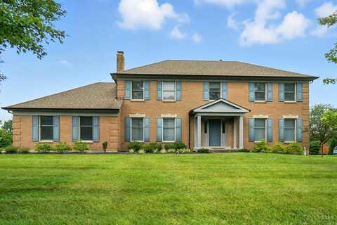 9865 Winnebago Trail, Evendale, OH 45241