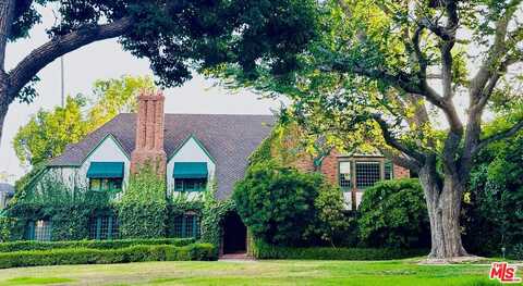 719 N Maple Dr, Beverly Hills, CA 90210