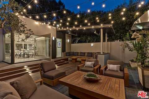 279 S Westgate Ave, Los Angeles, CA 90049