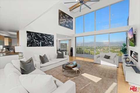 3631 Sunswept Dr, Studio City, CA 91604