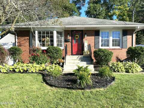 1 Old Myers Drive, Colonie, NY 12205