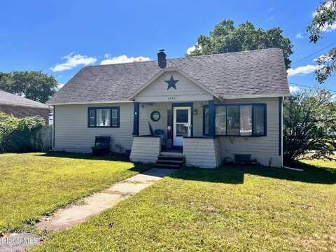 3930 Albany Street, Colonie, NY 12304