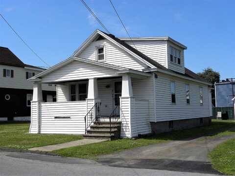 30 Charles Street, Waterford, NY 12188