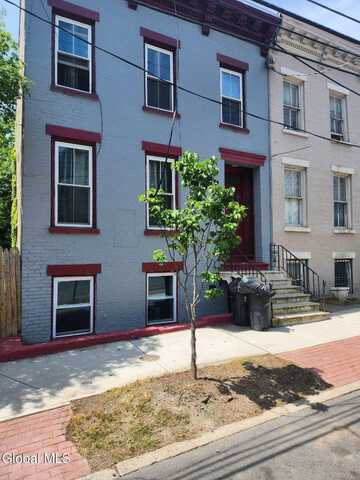 44 Park Avenue, Albany, NY 12202