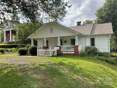 402 Connelly Springs Road SW, Lenoir, NC 28645